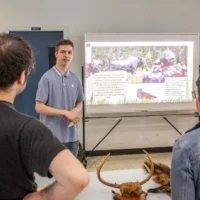 Des personnes qui participent à l'évènement Mise en valeur du territoire gaspésien